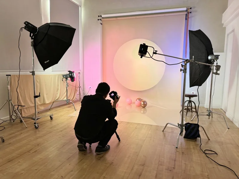 Sesión de fotografía profesional en el estudio de Studio Montes